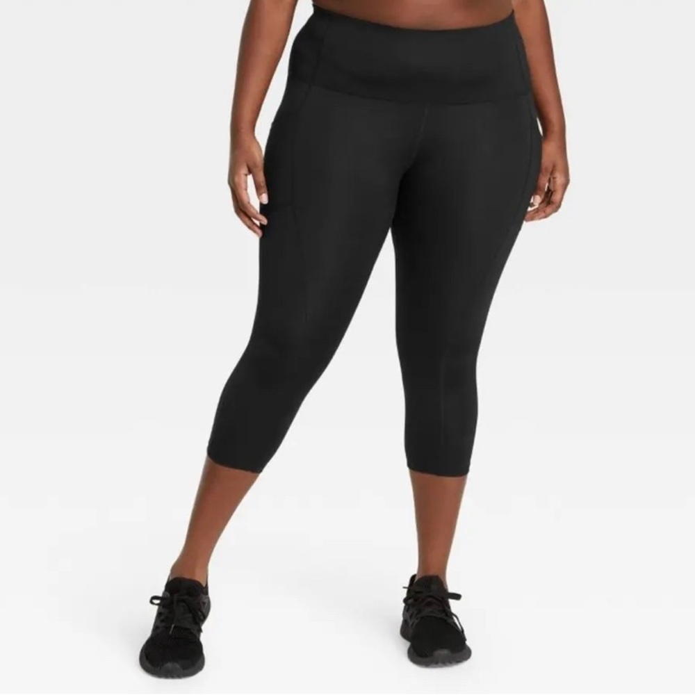 NWT All In Motion Women's Plus Size Sculpt High-Rise Capri Leggings